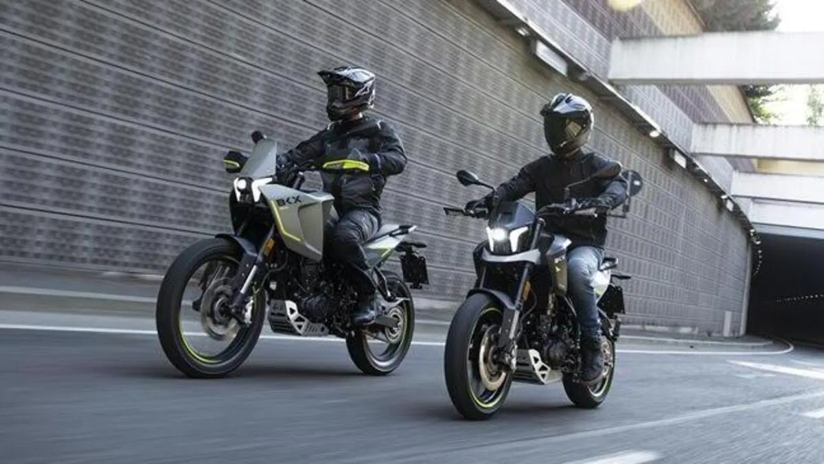 Benelli BKX 300 и BKX 300 S: долгожданный одноцилиндровый двигатель объемом 292 куб. см уже здесь