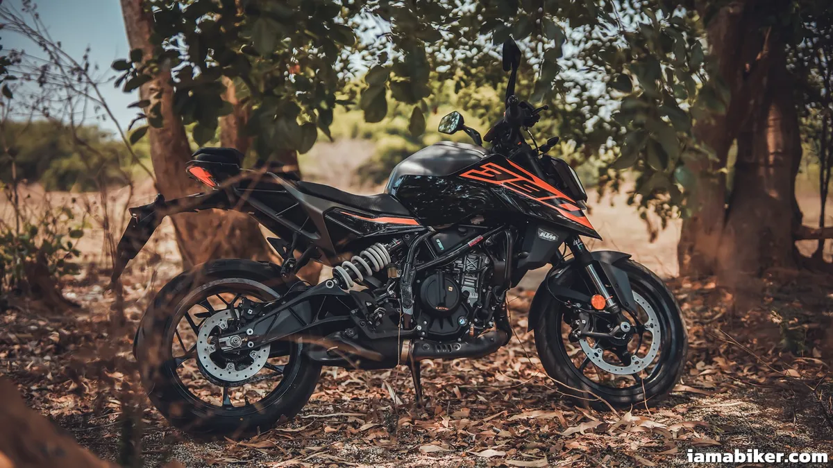 Обзор KTM 390 Duke (349 см³) 2026: цена, расход топлива и стоит ли его покупать?