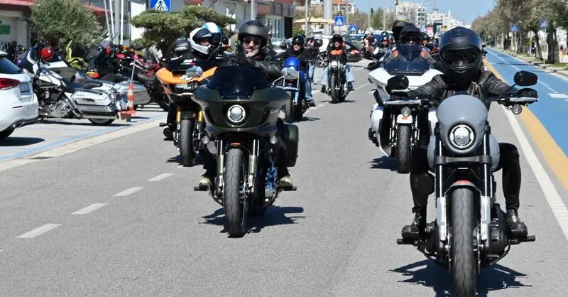 15 000 мотоциклов Harley-Davidson в Сенигаллия на European Spring Rally