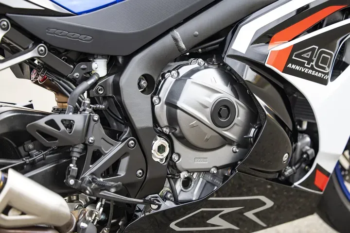 5 ключевых особенностей нового Suzuki GSX-R1000R 2026 года — фото 2
