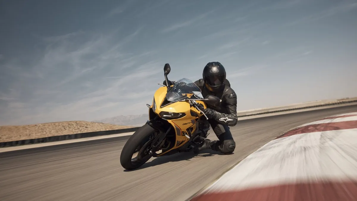 Triumph Daytona 660 получает серию обновлений к 2026 году — фото 4