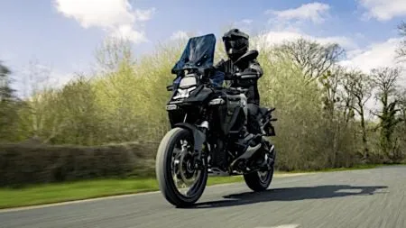 BMW R1300 GS Adventure Dark Edition будет доступен только во Франции — фото 3