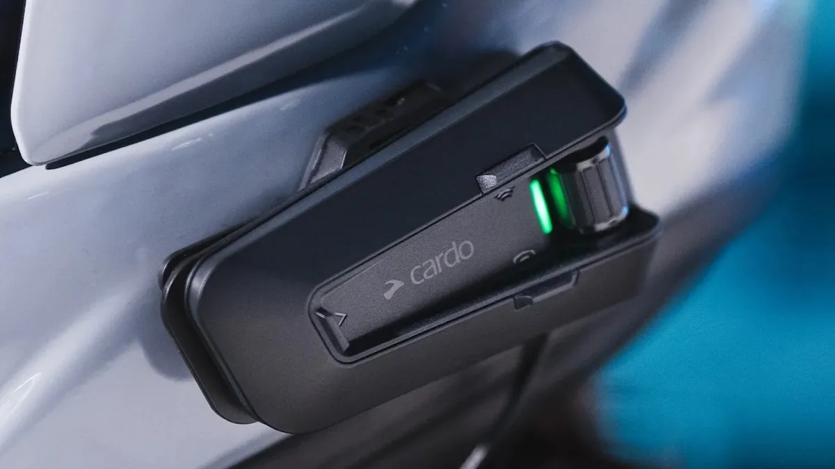 Представлен Cardo Packtalk Pro Duo: двойной комплект для мотоциклетных коммуникаторов — фото 3
