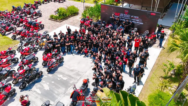 Единство Ducatisti: в Малайзии прошли масштабные празднования в честь 100-летия бренда Ducati — фото 4