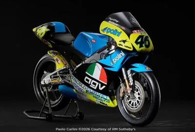 На аукцион выставлена Aprilia RS125R Валентино Росси: мотоцикл его первой исторической победы — фото 4