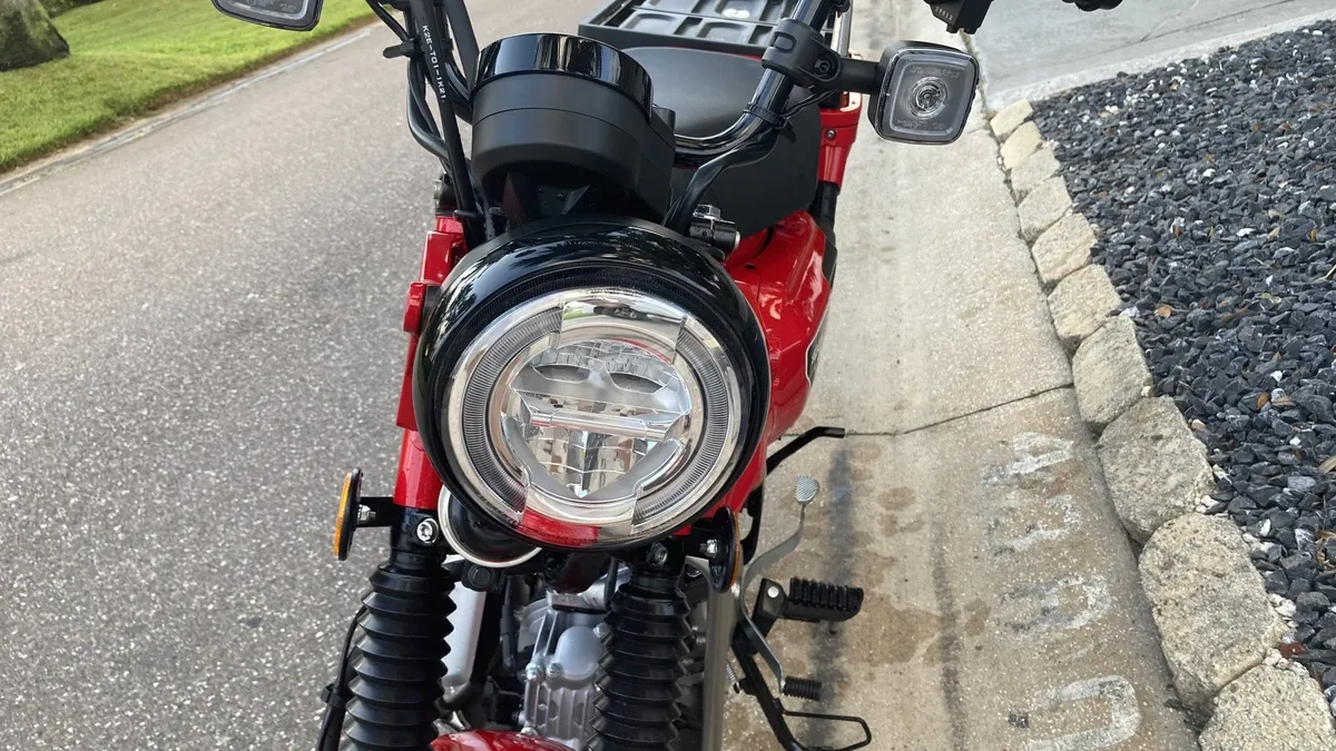 Honda Trail 125 2021: то, что было старым, стало новым, а теперь снова стало старым