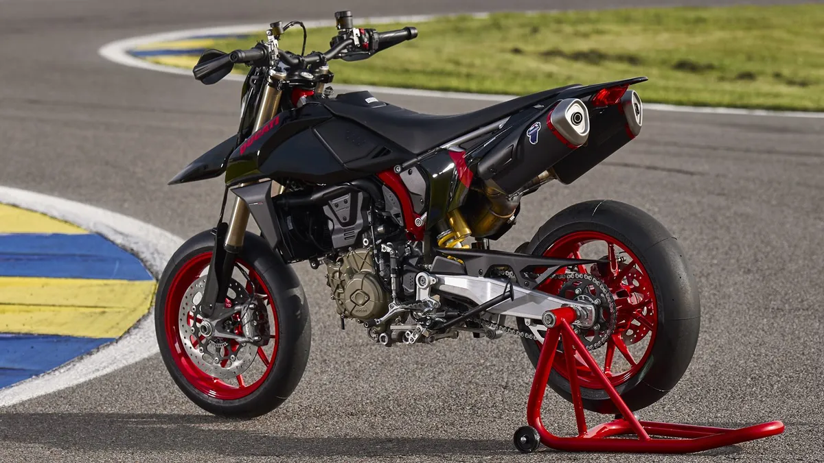 Новый Ducati Hypermotard 698 Mono Nera: ультимативный одноцилиндровый стрит-мотард — фото 3