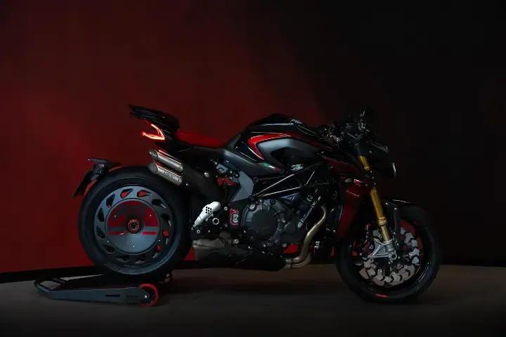 Лимитированная серия MV Agusta Brutale 1000 ABT: фотогалерея — фото 2