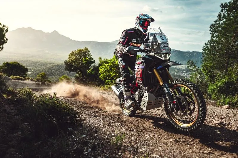 Sardegna Rally Raid: грандиозный финал. Якопо Черрутти (Aprilia) и Мартин Бенко (Taurus) — чемпионы, выводящие S2R на мировой уровень — фото 3