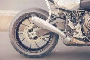5 наших любимых кастомных Yamaha MT-07 — фото 3