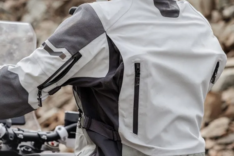 KLIM обновляет экипировку Badlands Pro ADV — фото 3