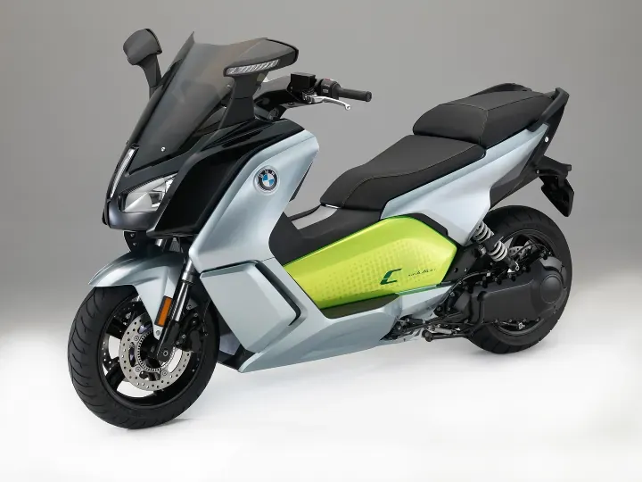 Отзыв электроскутеров BMW C Evolution 2017–2018 годов из-за коррозии проводки — фото 2