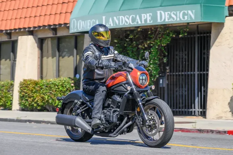 Обзор 2025 Honda Rebel 1100 DCT SE: 10 ключевых фактов — фото 2