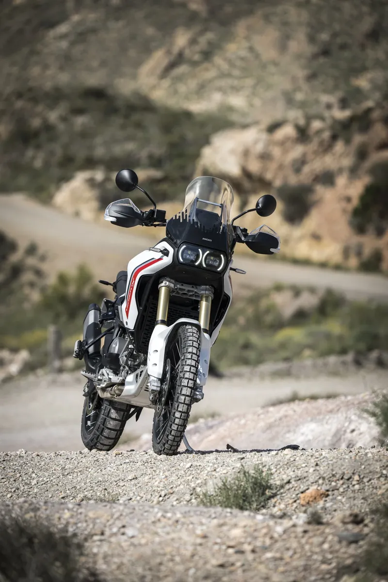 Обзор Ducati DesertX 2026: Не слишком ли много хорошего? — фото 3