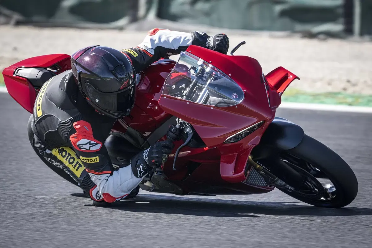 Ducati Collezione 100: десять легендарных раскрасок в честь столетия истории — фото 4