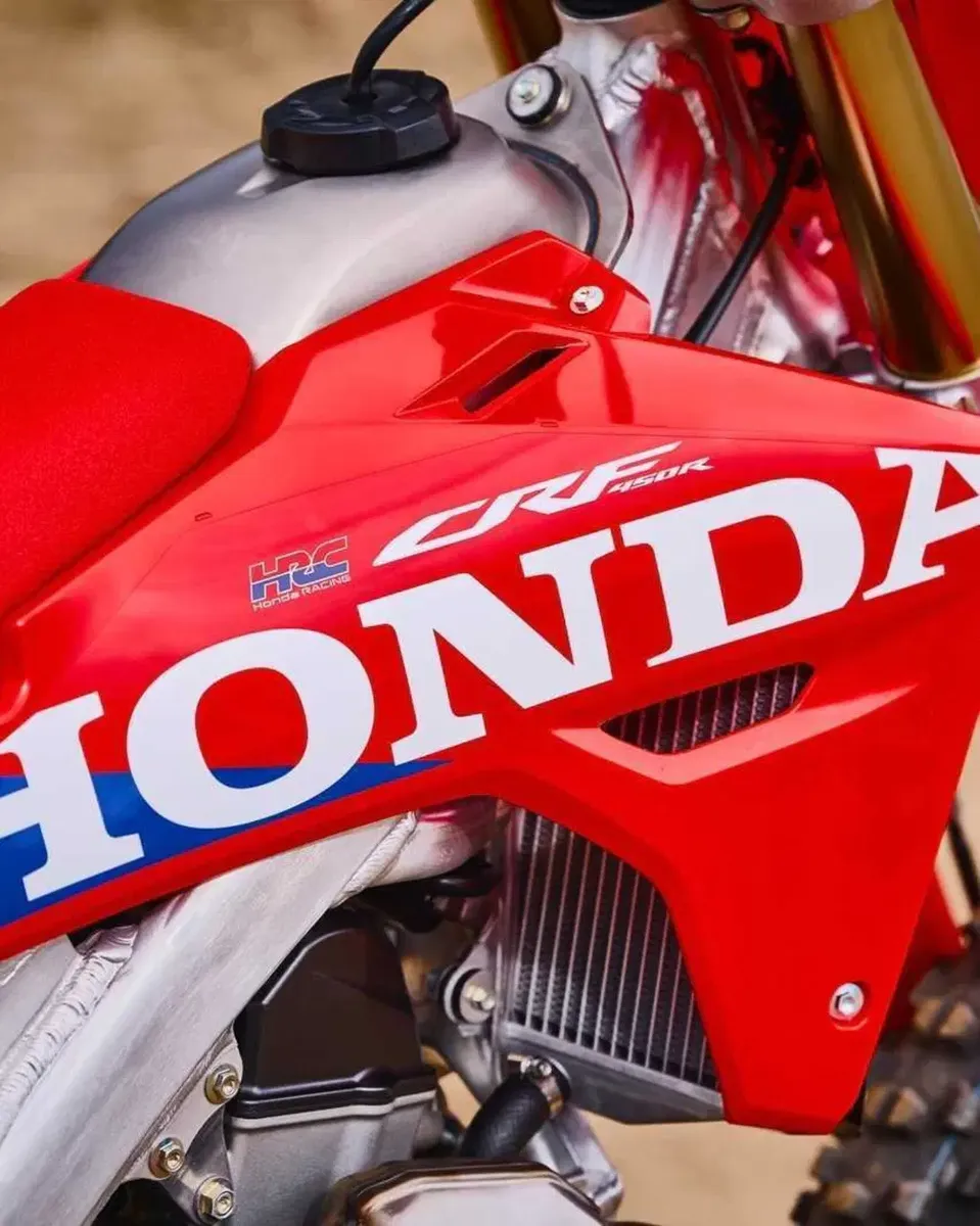 Революция Honda: представлена новая CRF 450R 2027 года — фото 2