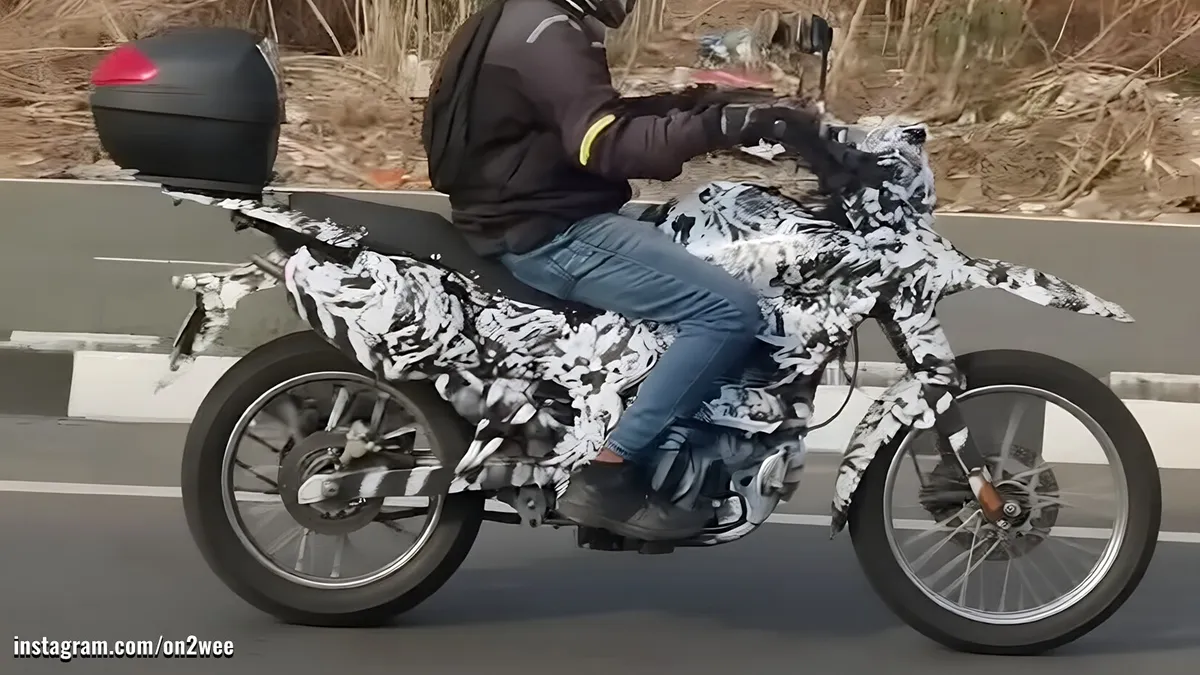 Замечен новый приключенческий мотоцикл Bajaj в ходе испытаний