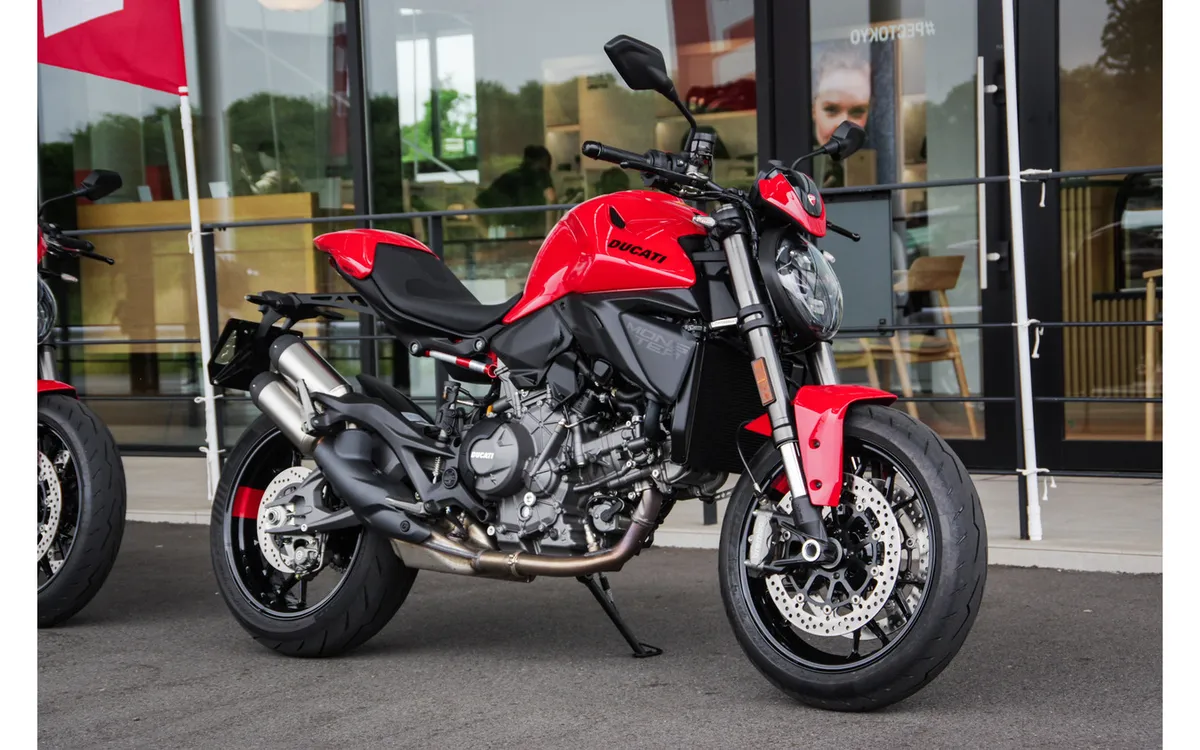 «Вот это именно то, что нужно»: в соцсетях с нетерпением ждут новый Ducati Monster — родоначальника класса спорт-нейкедов