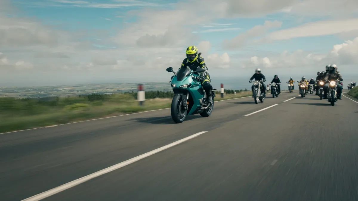 Norton Manx R дебютировал на Isle of Man TT в рамках масштабного партнерства