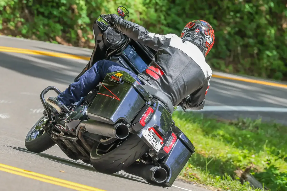 Обзор шин Pirelli Diablo Powercruiser: производительность для бэггеров