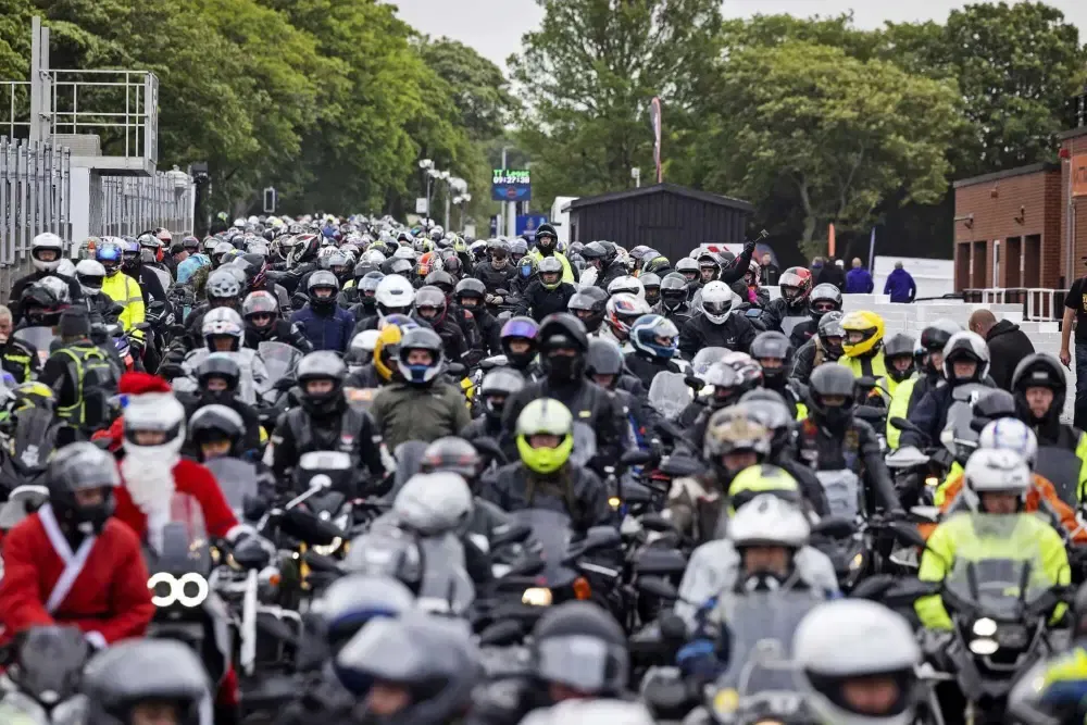 Tourist Trophy устремляется в будущее: SENA — новый официальный партнер по коммуникациям — фото 3
