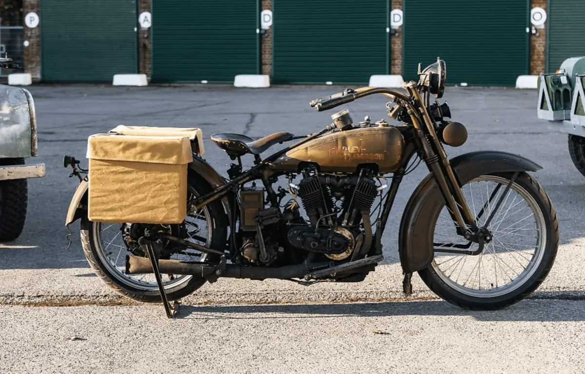 Джейсон Момоа превратил столетние мотоциклы Harley-Davidson в гибридные машины — фото 2