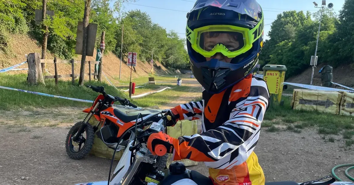 Партнерство VENT MOTO и JUNIORCROSSACADEMY