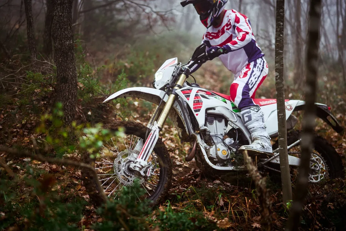 Bimota запускает специализированную дилерскую сеть для внедорожной модели BX450 Enduro — фото 3