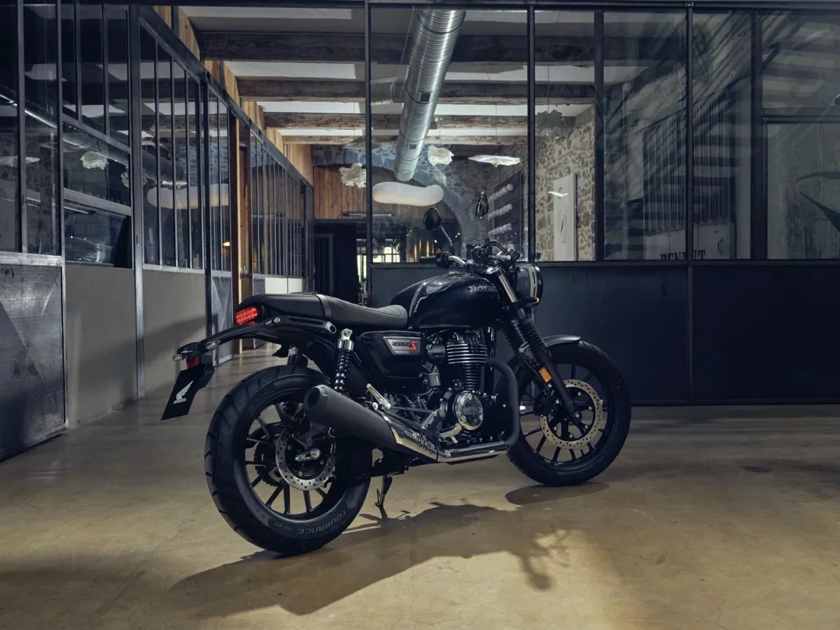 Honda GB350S стала лидером продаж в Великобритании в мае, реализовав 322 единицы — фото 2
