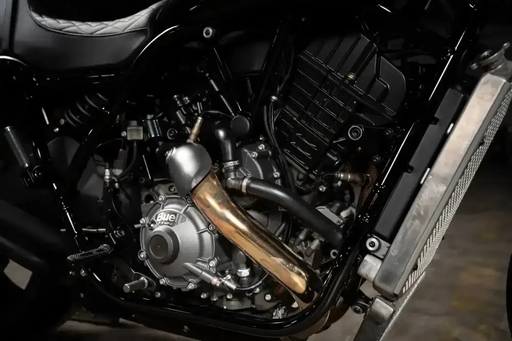 Buell представляет Cafè Racer мощностью 200 л.с., но не планирует его выпускать — фото 3