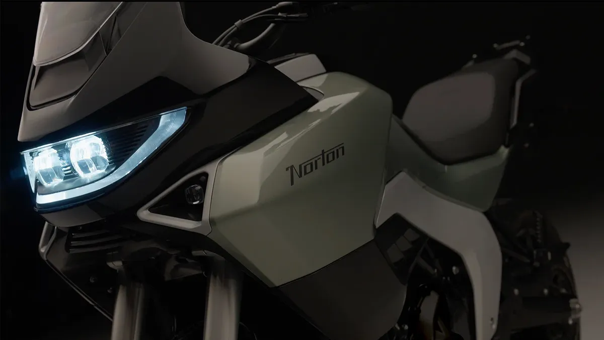 Новая эра Norton: представлены средневесовые Atlas и Atlas GT для завоевания рынка adventure-туризма — фото 2