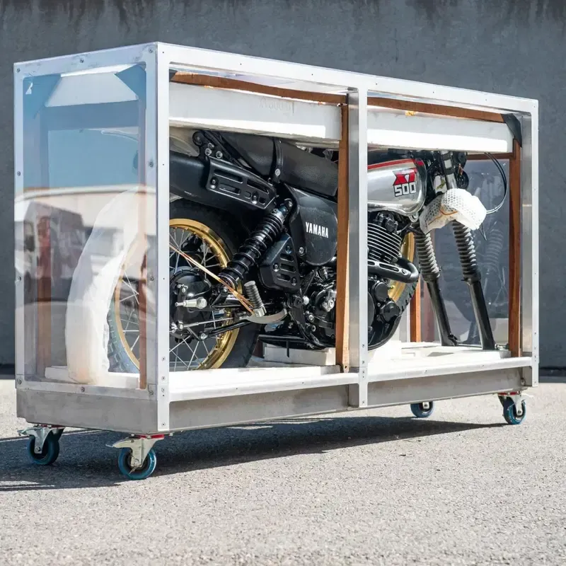 Holy Moly Co. переосмысливает легендарную Yamaha XT 500 на базе Ténéré 700 — фото 4