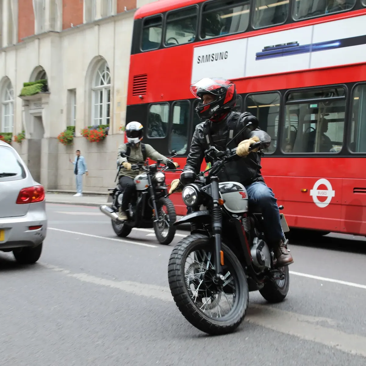 Triumph расширяет программу поддержки новых райдеров благодаря партнерству с RideTo — фото 3