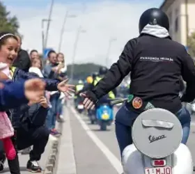 Vespa празднует свое 80-летие грандиозной вечеринкой в Риме
