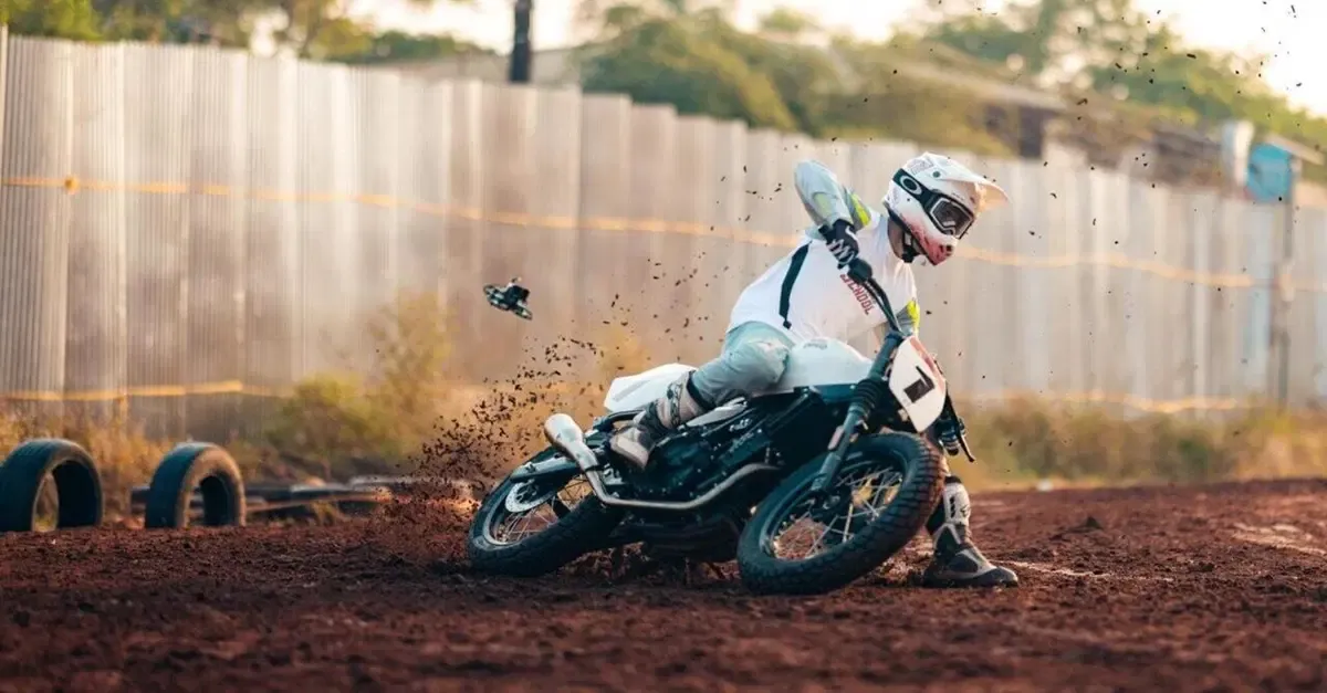 Royal Enfield: от дрифта до Непала, от обучения до Мыса Нордкап: инициативы «Pure Motorcycling» множатся