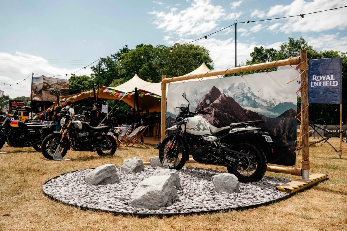 Royal Enfield представит модели Flying Flea C6 и S6 на фестивале ABR — фото 2
