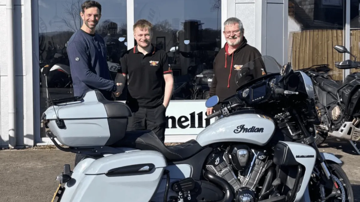 Indian Motorcycle расширяет сеть в Великобритании, подключая Holywood Service Station