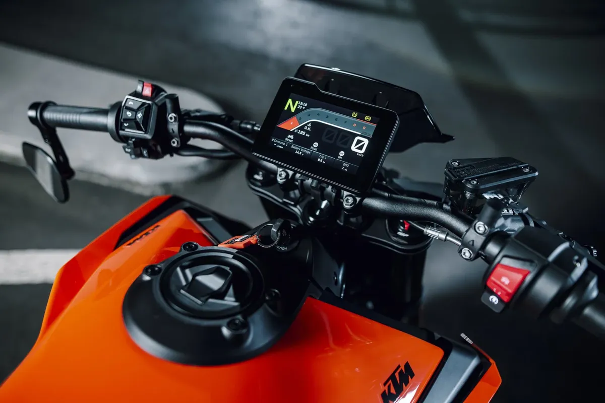 Обзор KTM 790 Duke (2026): характеристики, особенности и цена — фото 3