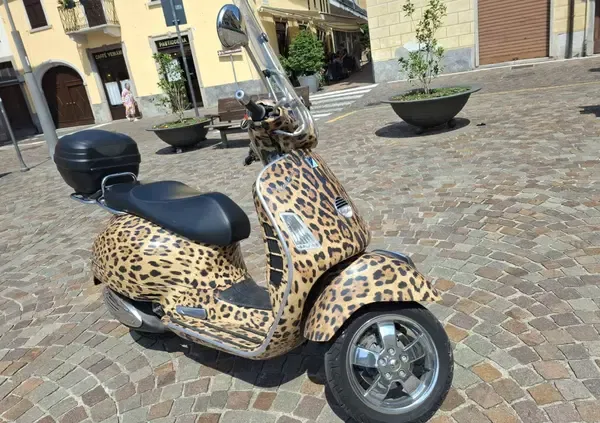 Vespa Стефано Габбана отправляется на аукцион: рекордная цена за икону итальянского стиля — фото 3