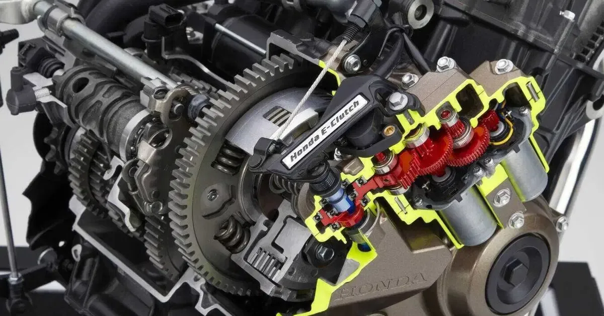 Honda E-Clutch: переосмысление сцепления в современном ключе