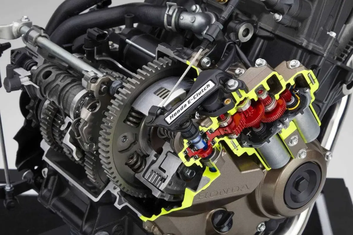 Honda E-Clutch: переосмысление сцепления в современном ключе — фото 2