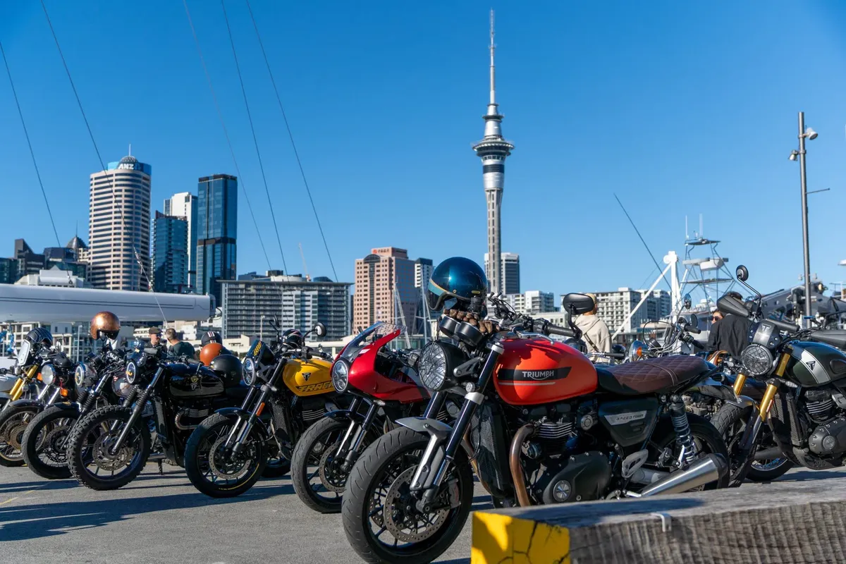 Triumph объявляет победителя конкурса на эксклюзивный Speed Twin 1200 Cafe Racer DGR Edition — фото 2
