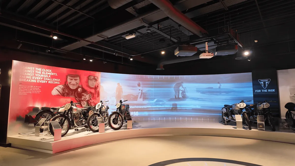 Опыт посещения завода Triumph получает новую цифровую стратегию — фото 4