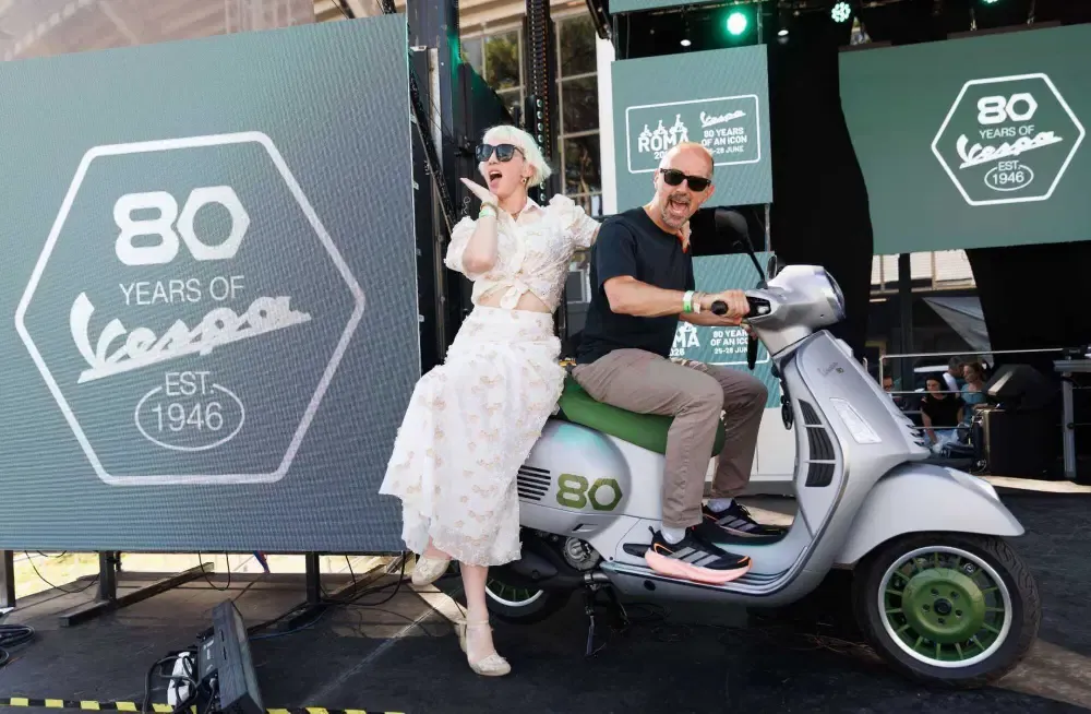 Рим приветствует Vespa: празднование 80-летия легенды! — фото 3