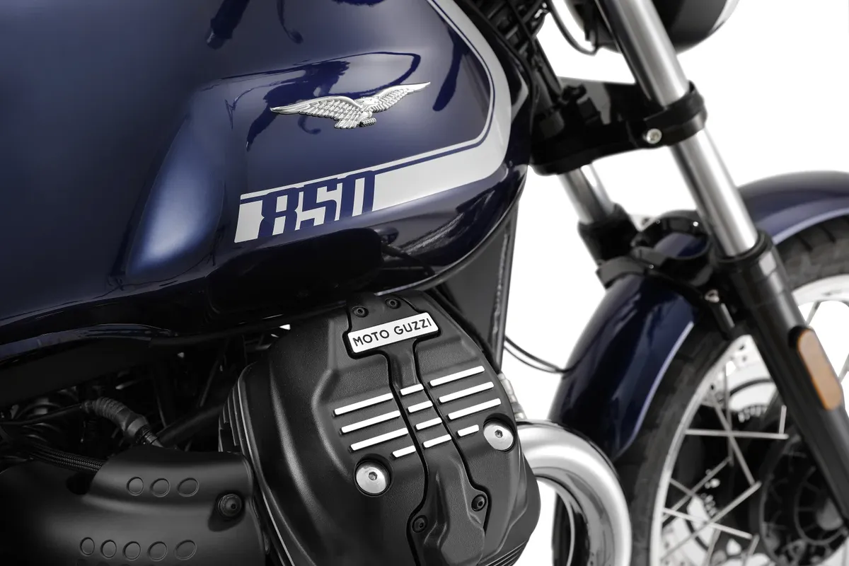 Moto Guzzi «The Trip 500» указывает на появление нового ретро-нейкеда для категории A2 — фото 4