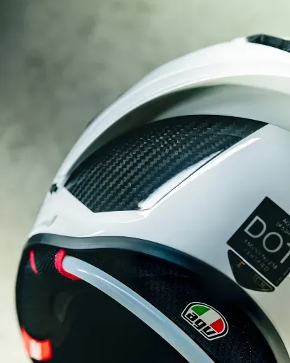 AGV представила Pista GP RR Mono White — фото 3
