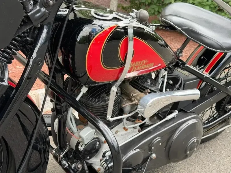 Harley-Davidson Стива Маккуина продана на аукционе за 75 000 долларов, несмотря на нерабочее состояние — фото 4