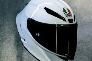 Что? Moto Guzzi с параллельным твином? — фото 3
