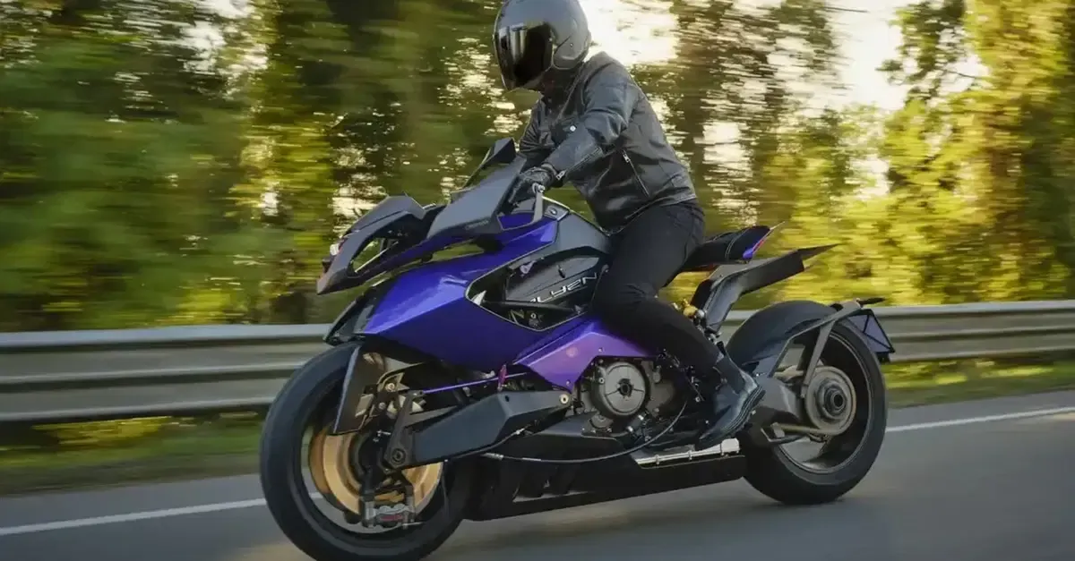 Vyrus Alien: с двигателем Ducati мощность превышает 200 лошадиных сил!