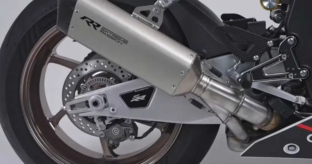 ZXMoto 820R: новый нейкед, который заставит рынок содрогнуться — фото 2